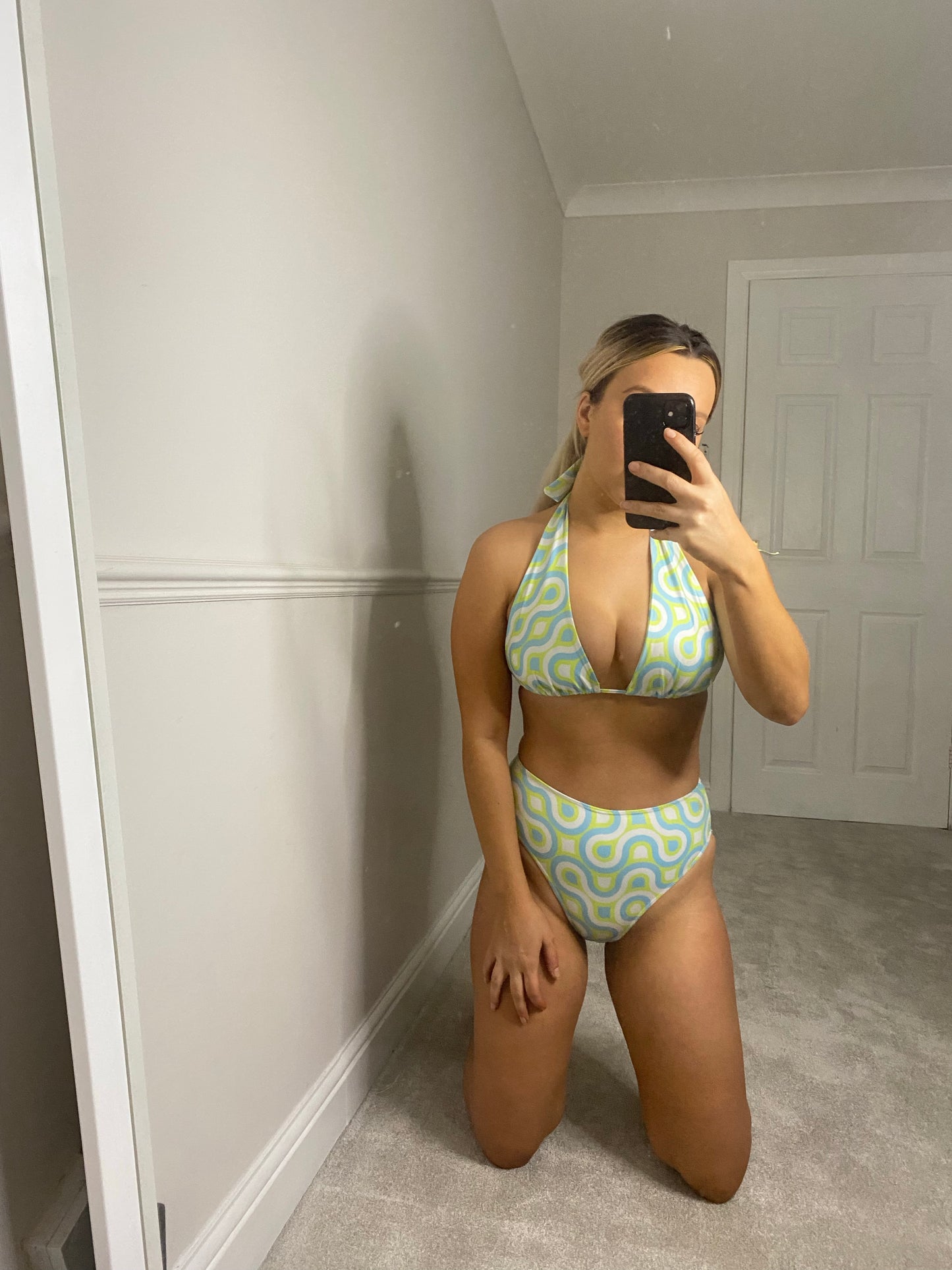 High Waisted Bottoms (all colours)